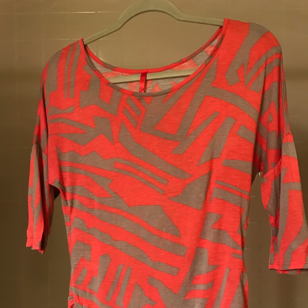 patterned top